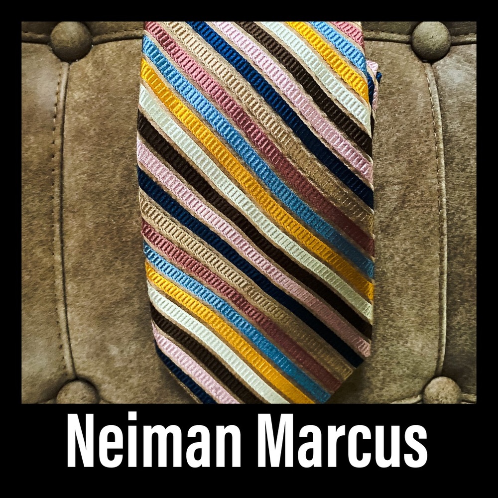 Neiman Marcus Striped men’s Silk tie
